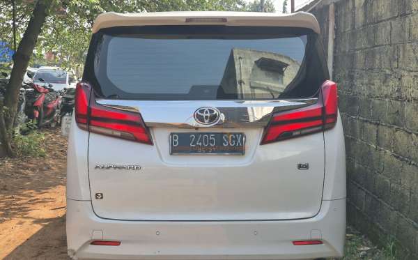 TOYOTA ALPHARD 2.5