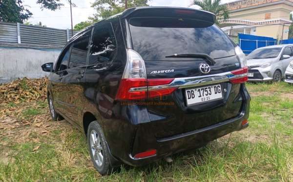 TOYOTA AVANZA