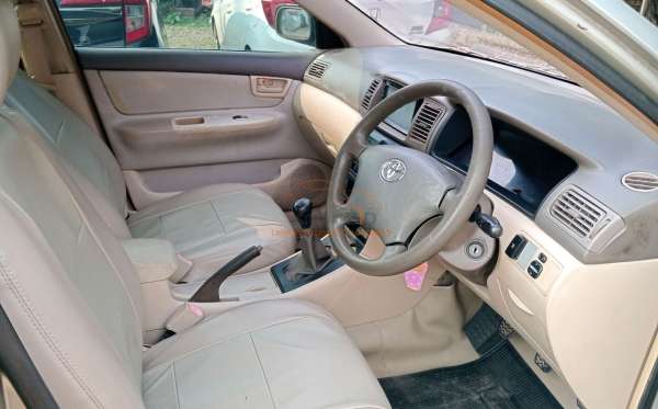 TOYOTA  COROLLA  1800