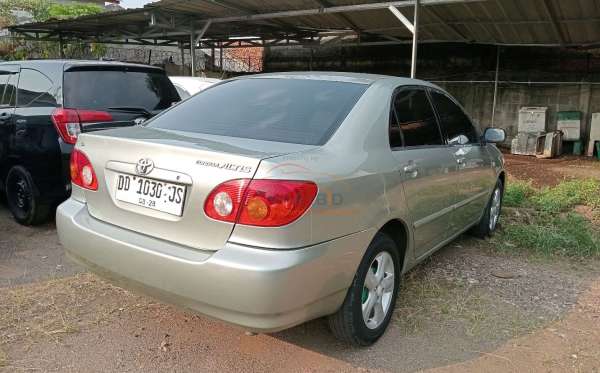 TOYOTA  COROLLA  1800