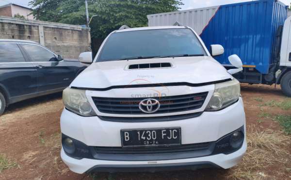 TOYOTA FORTUNER