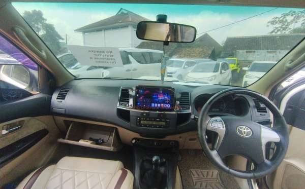 TOYOTA FORTUNER