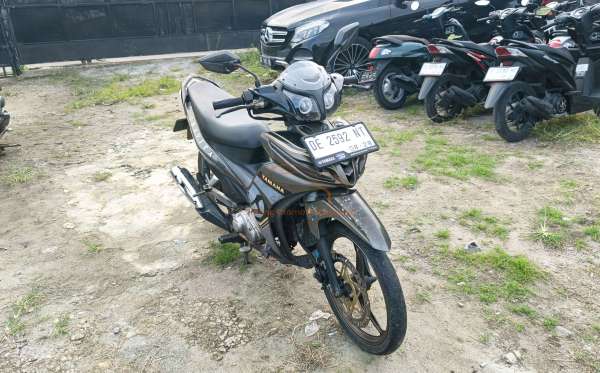YAMAHA JUPITER Z1 CW