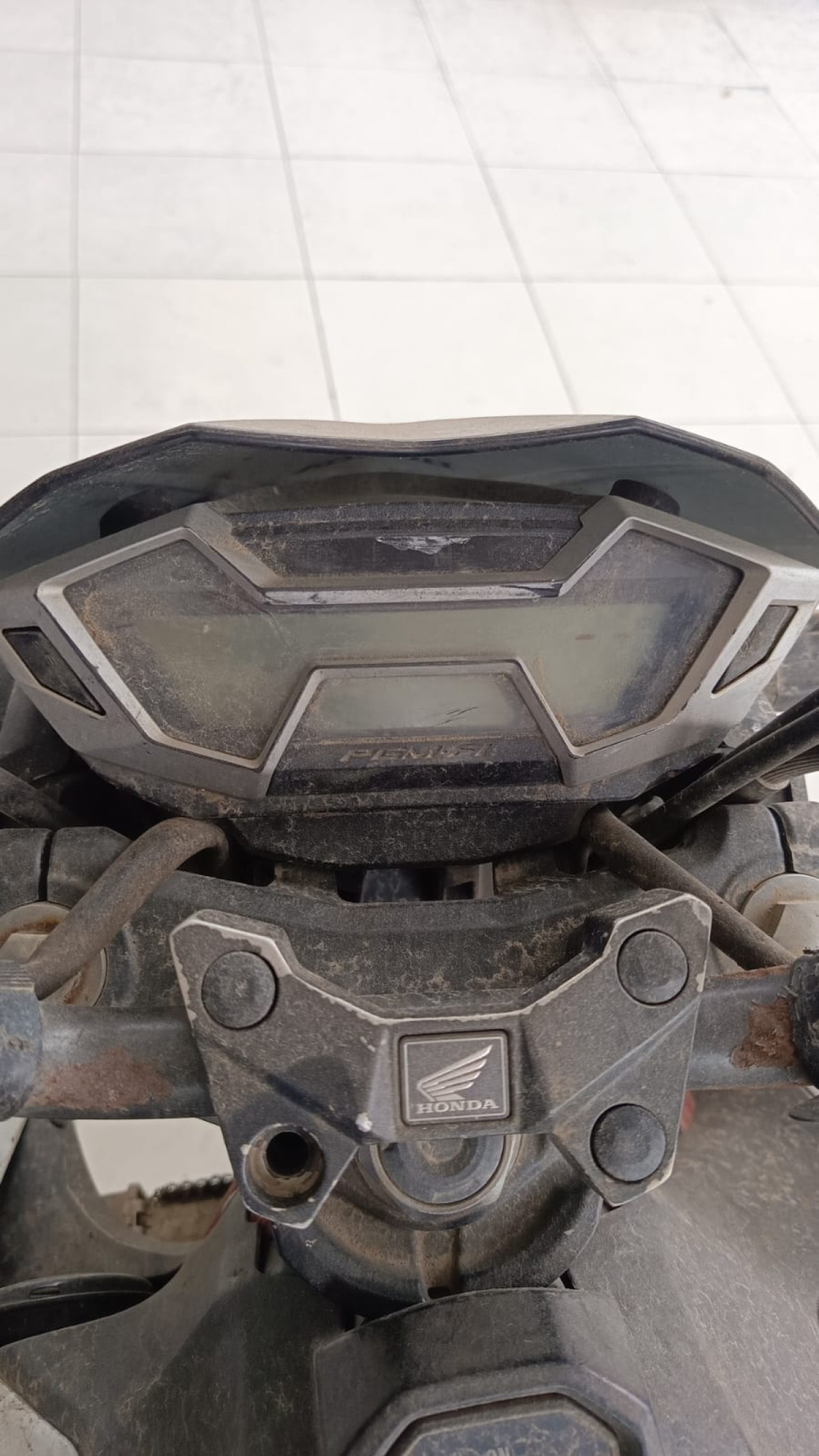 HONDA CB 150 R