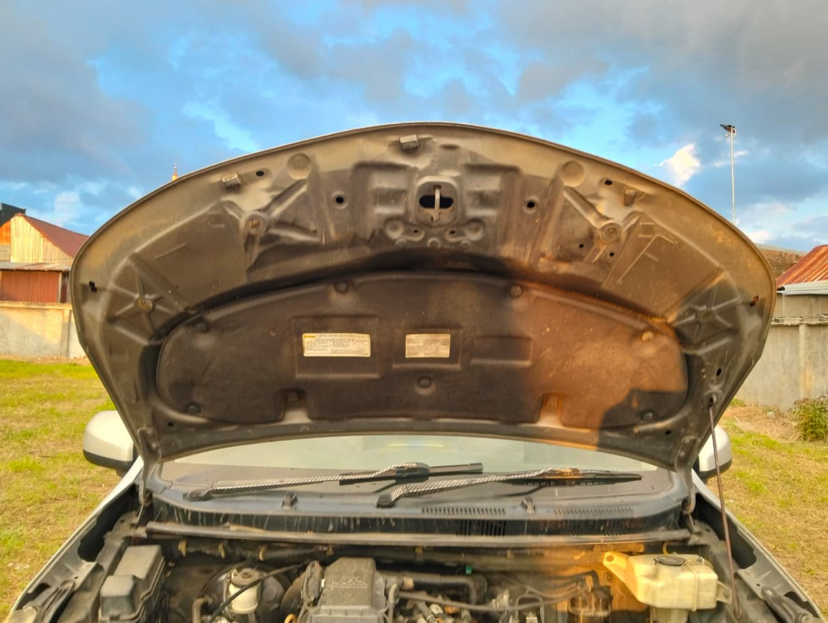 TOYOTA AVANZA