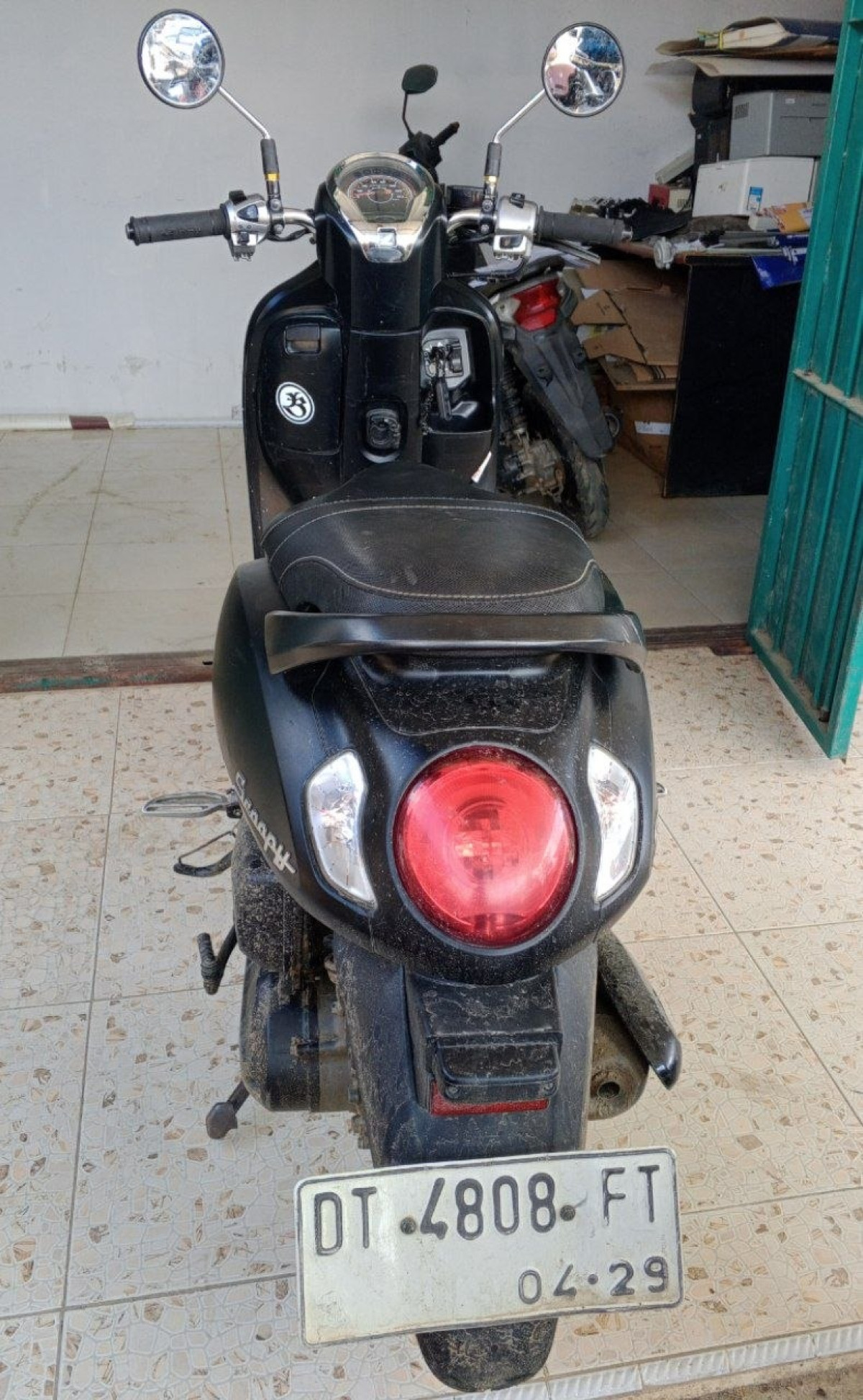 HONDA SCOOPY SPORTY