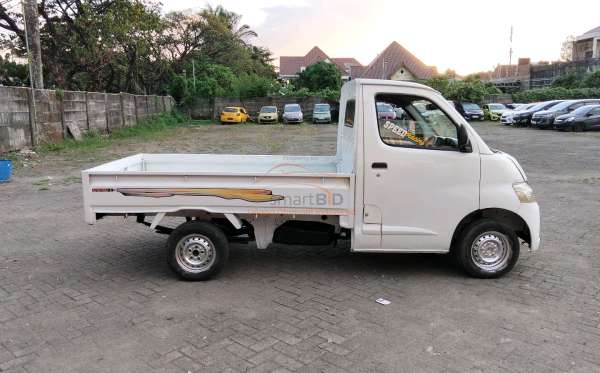 DAIHATSU GRAN MAX