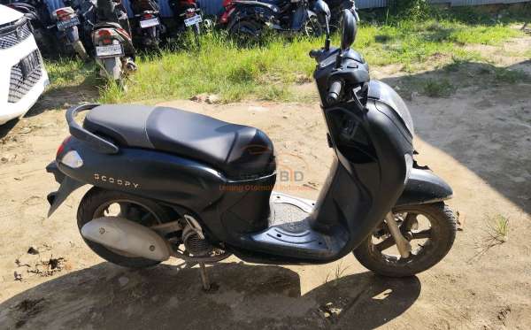 HONDA  SCOOPY