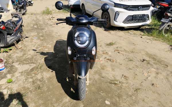 HONDA  SCOOPY