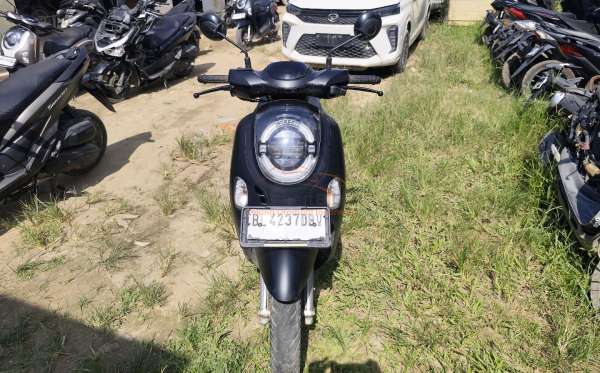HONDA  SCOOPY