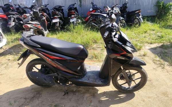 HONDA  BEAT