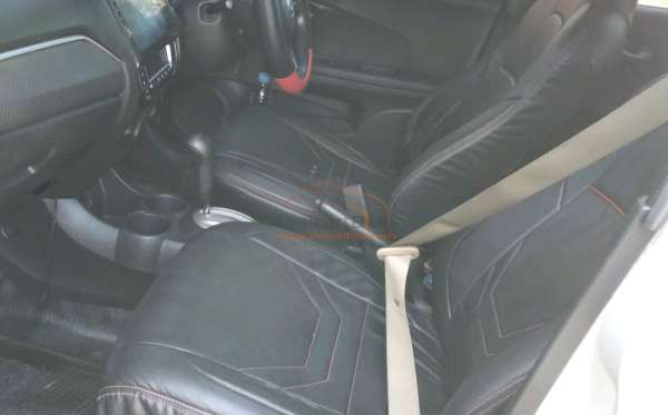 HONDA BRIO
