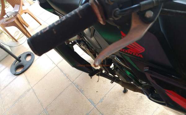 HONDA  CB 150