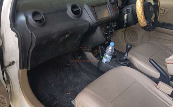 HONDA MOBILIO