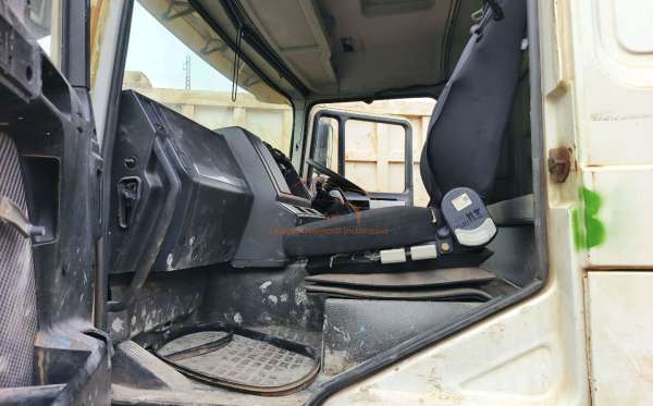 SHACMAN F3000 6X4