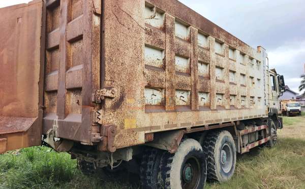 SHACMAN F3000 6X4