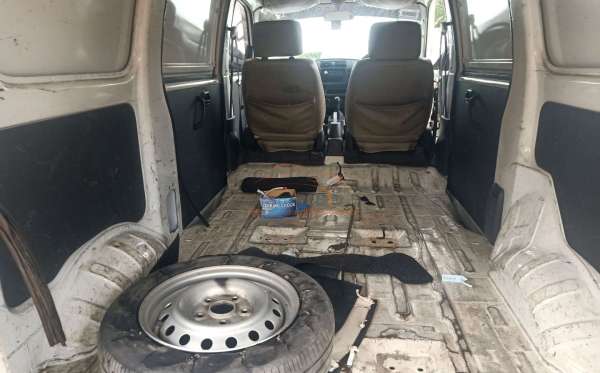 SUZUKI APV BLIND VAN