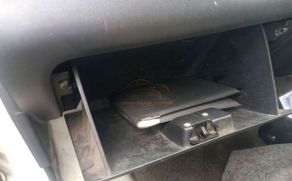 SUZUKI APV BLIND VAN