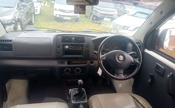 SUZUKI APV BLIND VAN