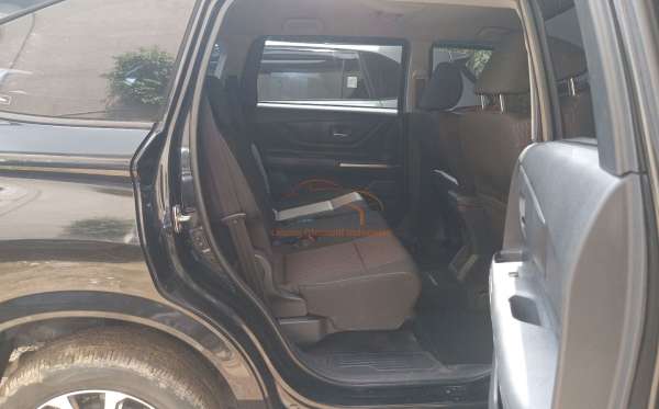 TOYOTA  AVANZA  1.5 G