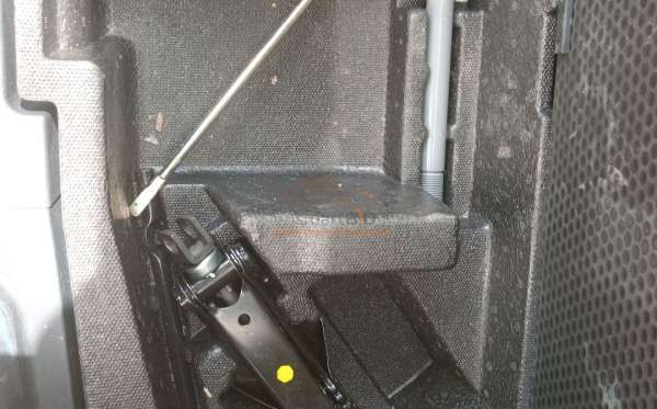 TOYOTA  AVANZA  1.5 G