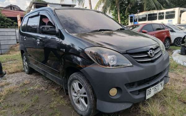 TOYOTA AVANZA 1.3 G