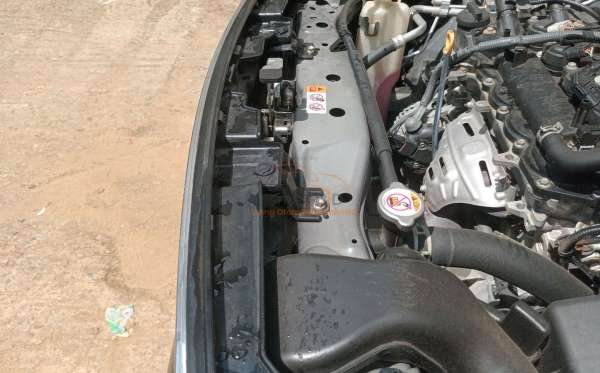 TOYOTA  AVANZA  1.5 G