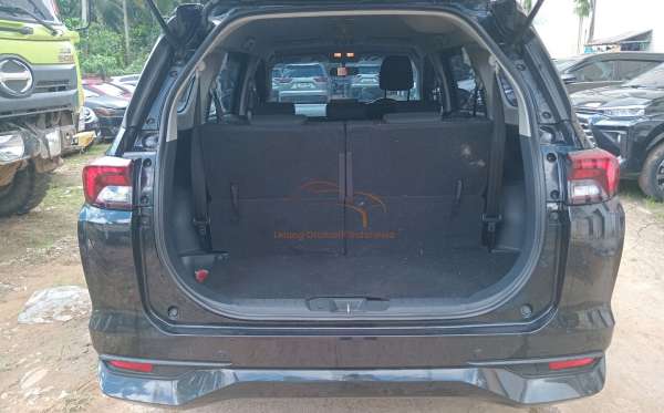 TOYOTA  AVANZA  1.5 G
