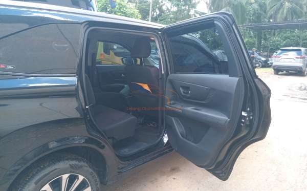 TOYOTA  AVANZA  1.5 G
