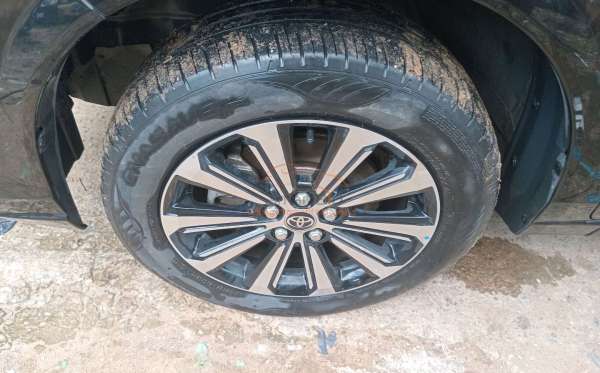 TOYOTA  AVANZA  1.5 G