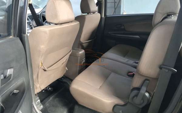 TOYOTA AVANZA 1.3 G