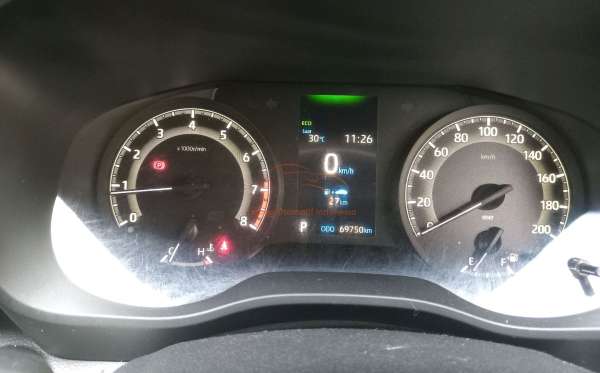 TOYOTA INNOVA ZENIX G