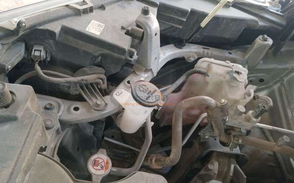 TOYOTA INNOVA ZENIX G