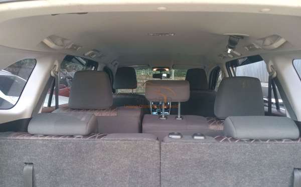 TOYOTA INNOVA ZENIX G