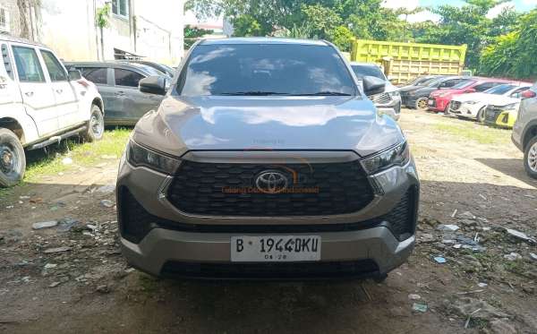 TOYOTA INNOVA ZENIX G