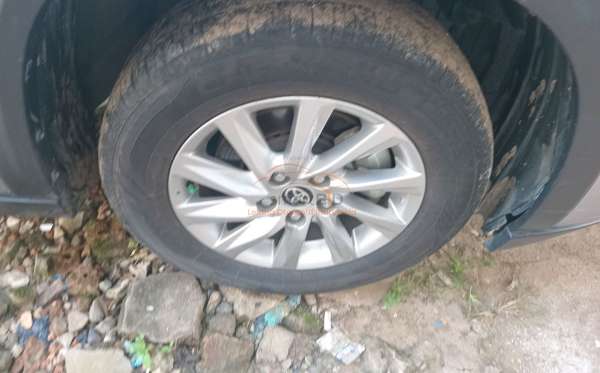 TOYOTA INNOVA ZENIX G