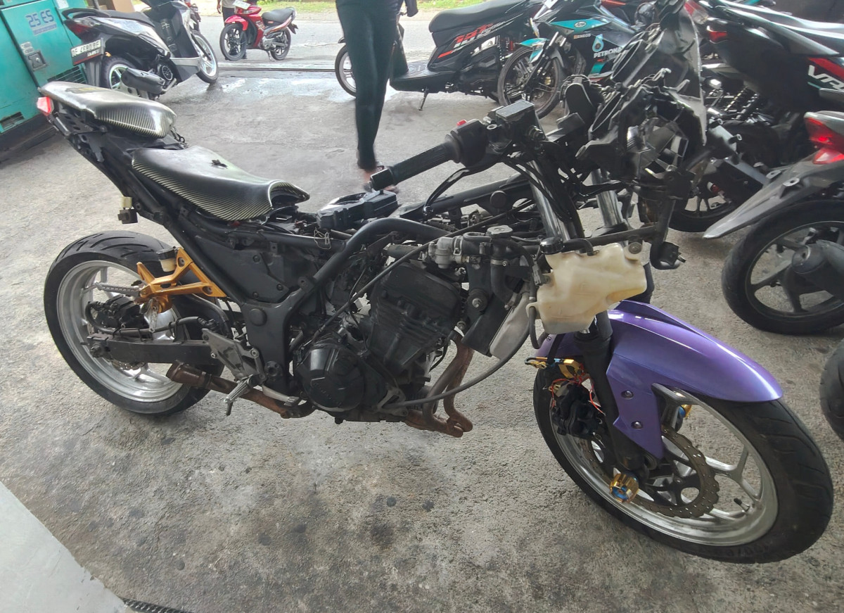 KAWASAKI  NINJA 250