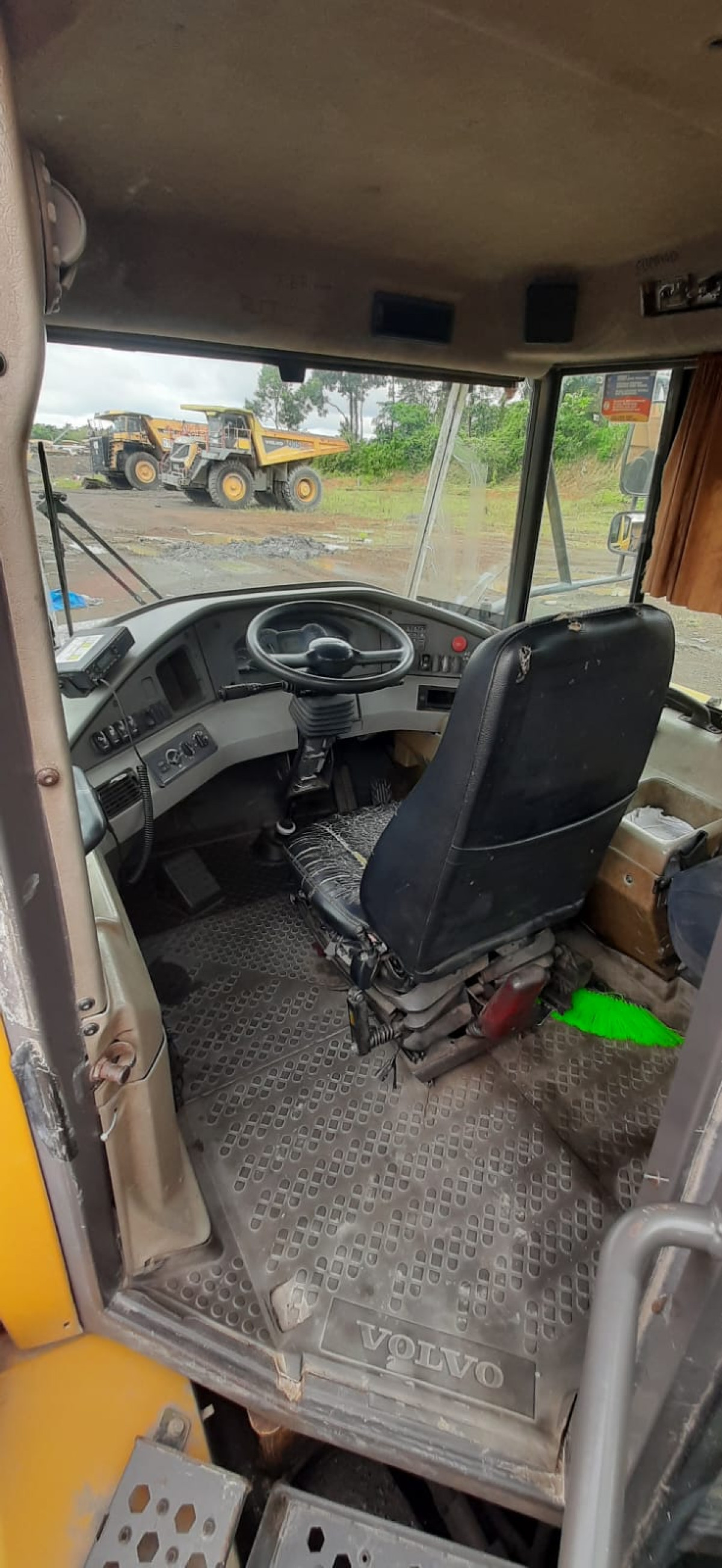 VOLVO ADT A40F