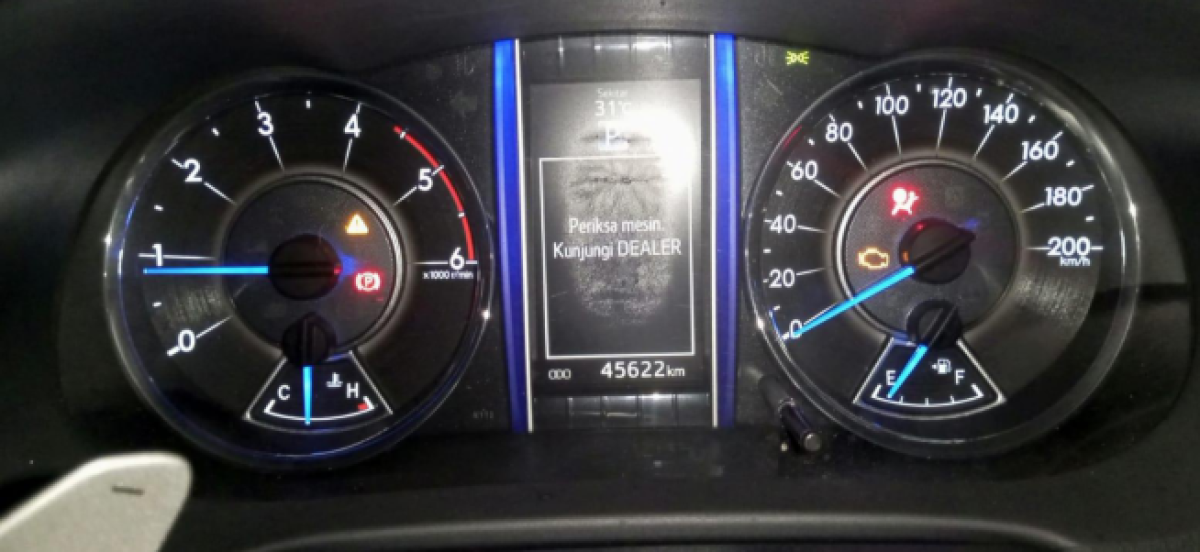 TOYOTA  FORTUNER  2.4 VRZ