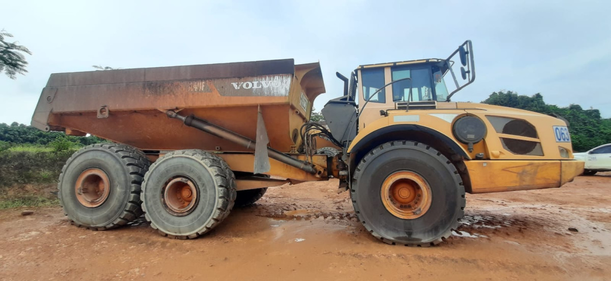 VOLVO ADT A40F