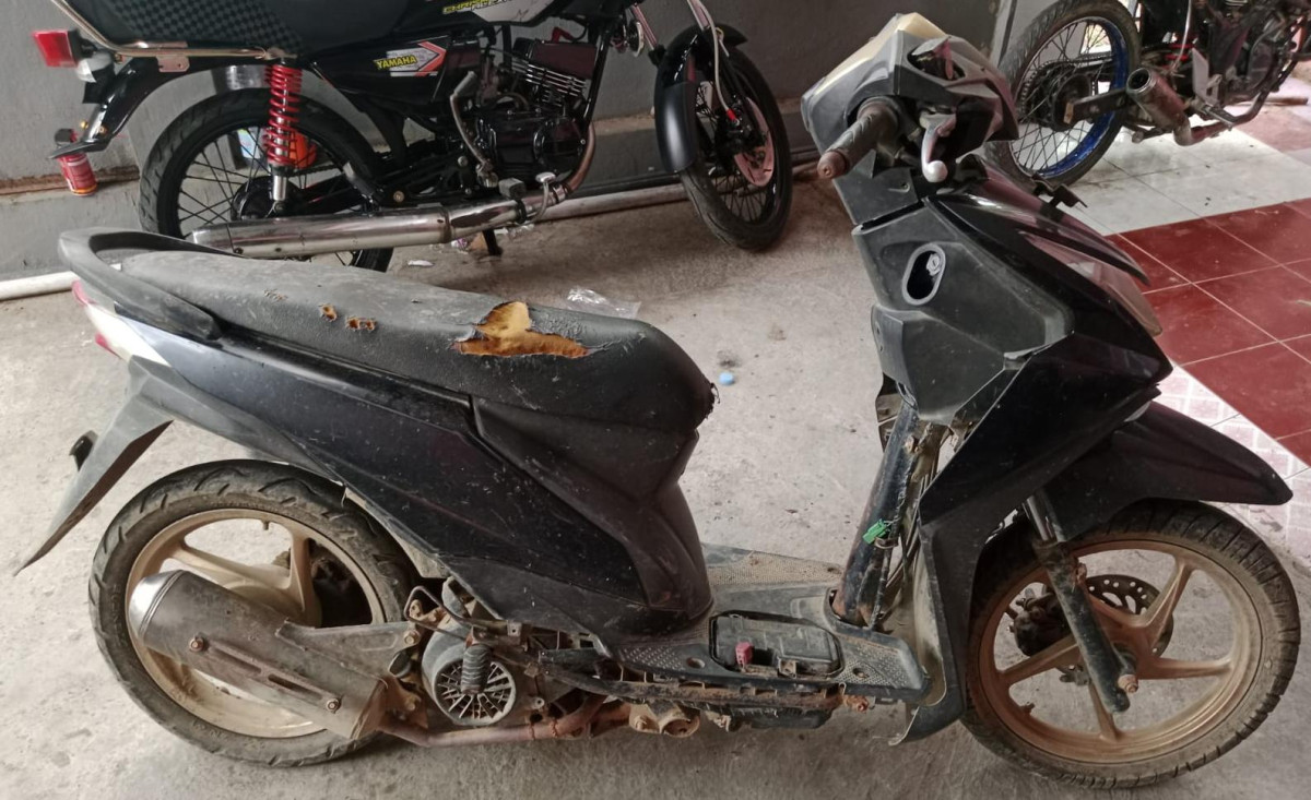 HONDA  BEAT
