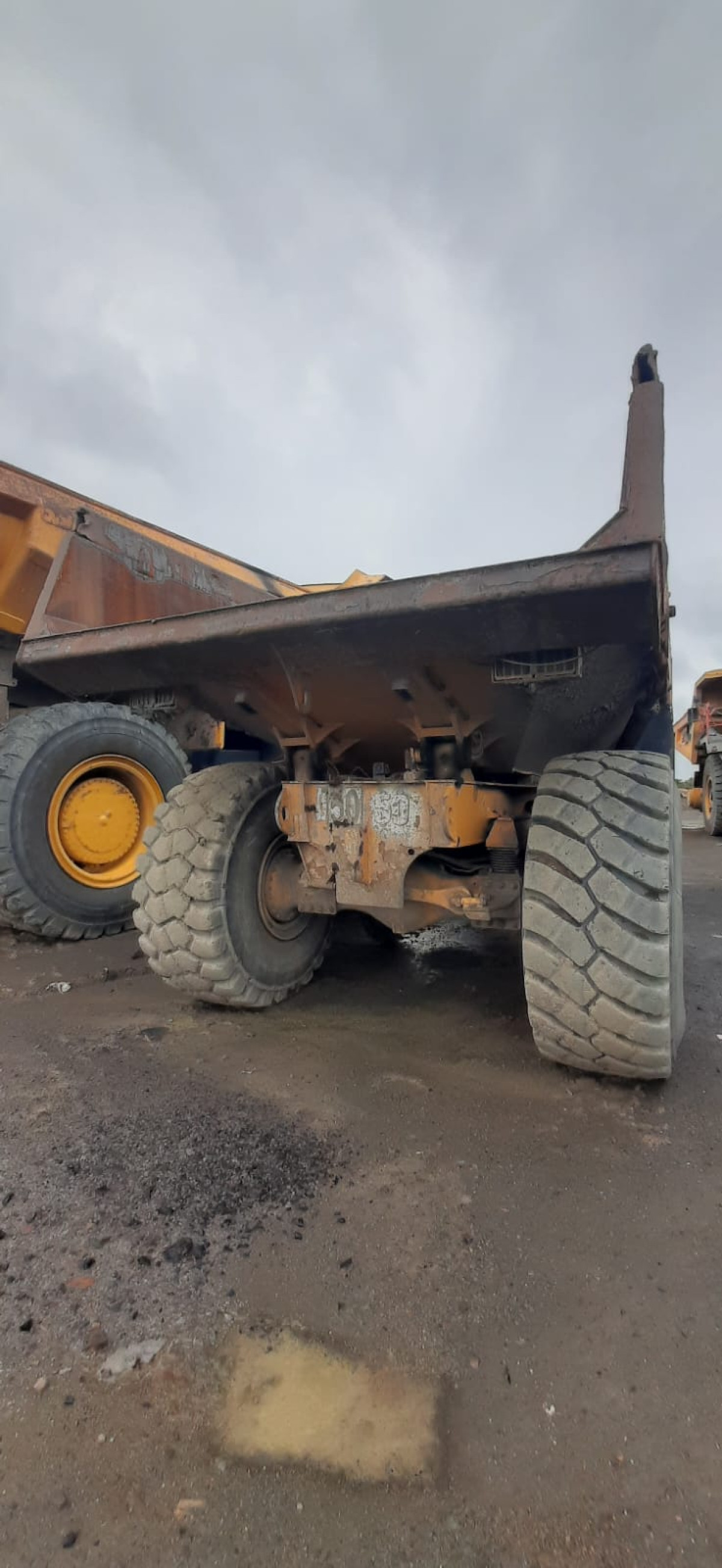 VOLVO ADT A40F