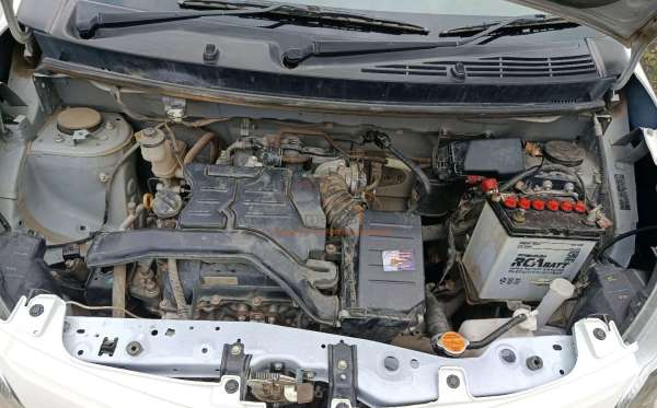 DAIHATSU SIGRA