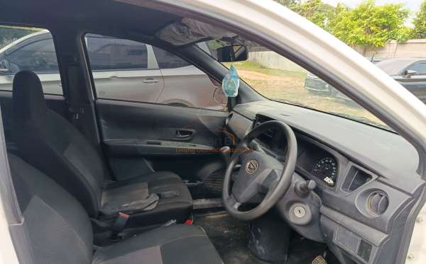 DAIHATSU SIGRA