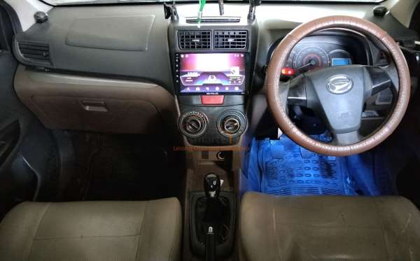 DAIHATSU XENIA 1.3