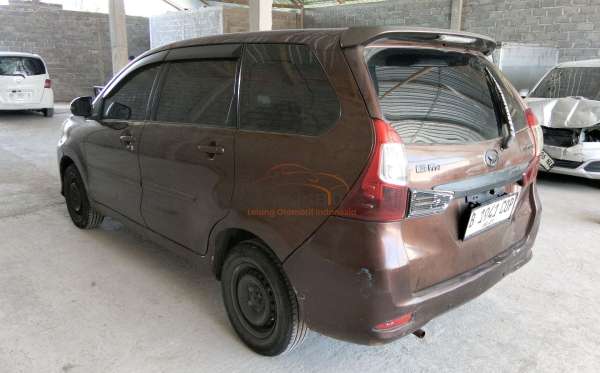 DAIHATSU XENIA 1.3