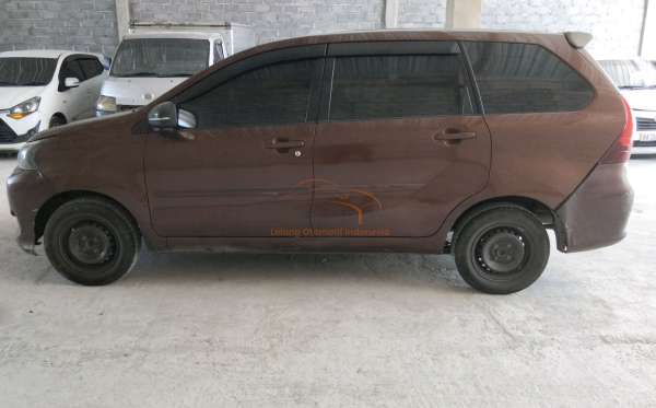 DAIHATSU XENIA 1.3