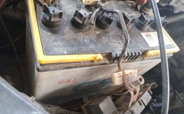 DAIHATSU XENIA