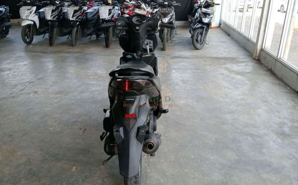 HONDA  BEAT
