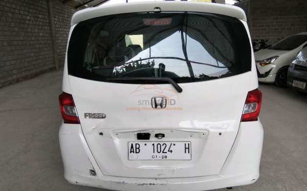HONDA FREED GB3 1.5 E
